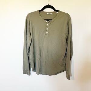 Buck mason green cotton soft Henley shirt men’s medium